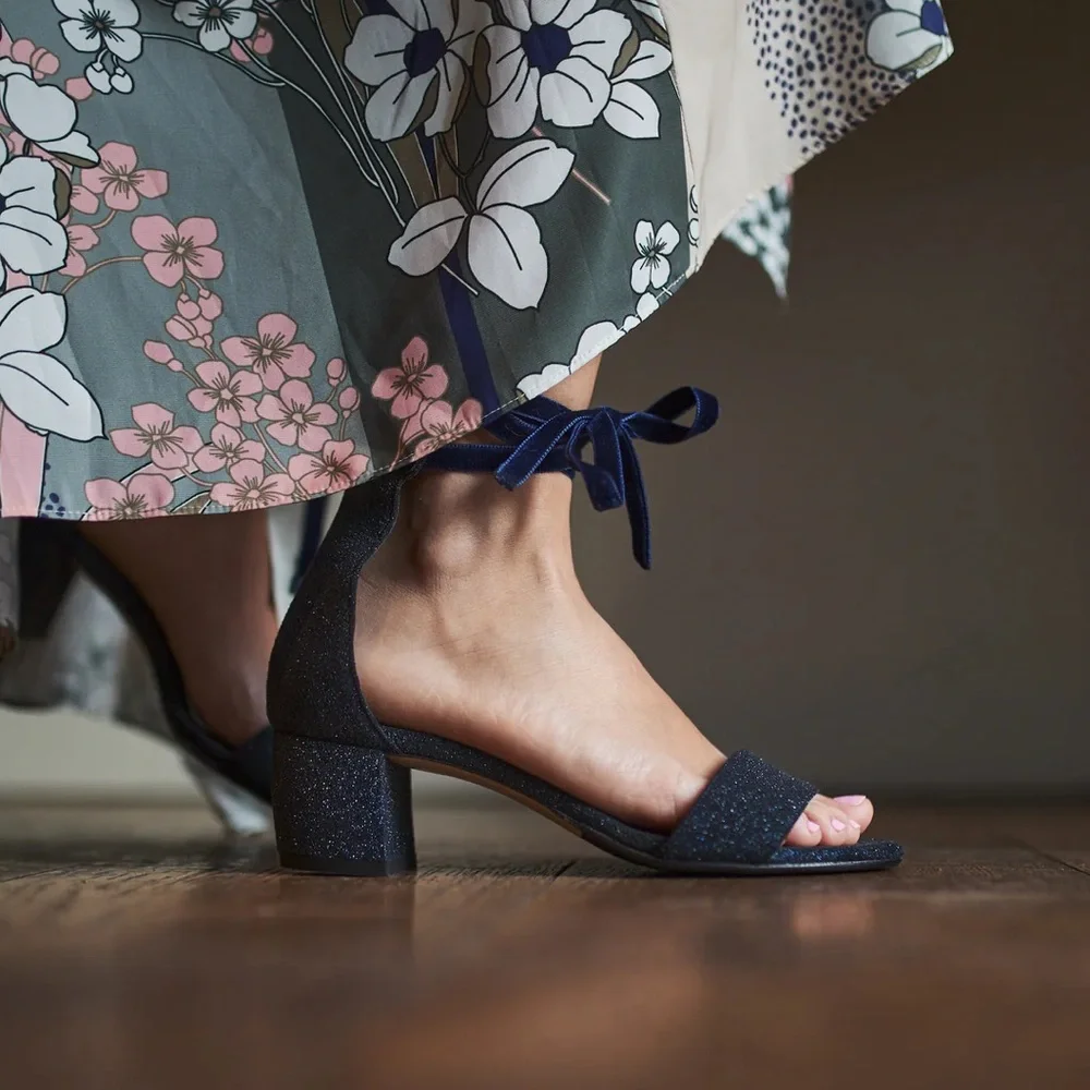 moon d’elle - Spirale Heels in Dark Stella - Picture 2 of 10
